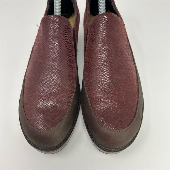 Naot Women's Purple Red Berry Slip-On Loafers Size 39 (US 8) Casual Comfort - Picture 5 of 11